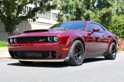 
										58-Mile 2018 Dodge Challenger SRT Demon full									