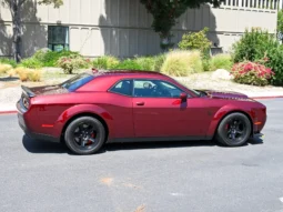 
										58-Mile 2018 Dodge Challenger SRT Demon full									