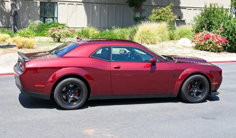 
								58-Mile 2018 Dodge Challenger SRT Demon full									