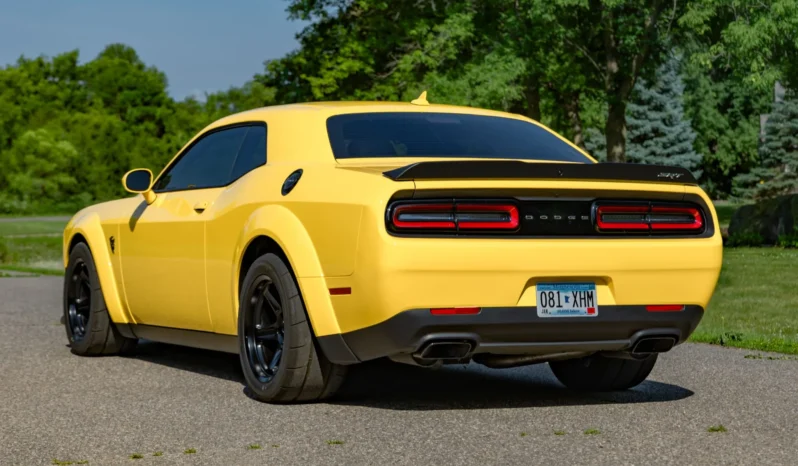 
								1,200-Mile 2018 Dodge Challenger SRT Demon full									