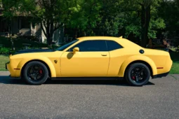 
										1,200-Mile 2018 Dodge Challenger SRT Demon full									