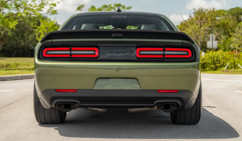 
								449-Mile 2023 Dodge Challenger SRT Demon 170 full									