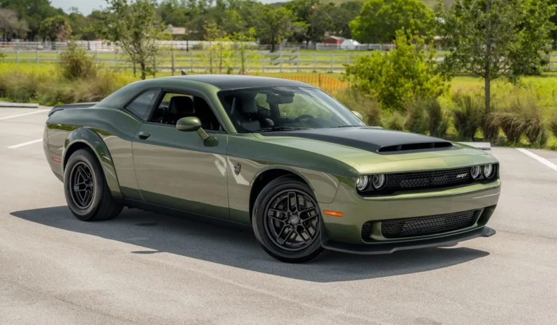 
								449-Mile 2023 Dodge Challenger SRT Demon 170 full									