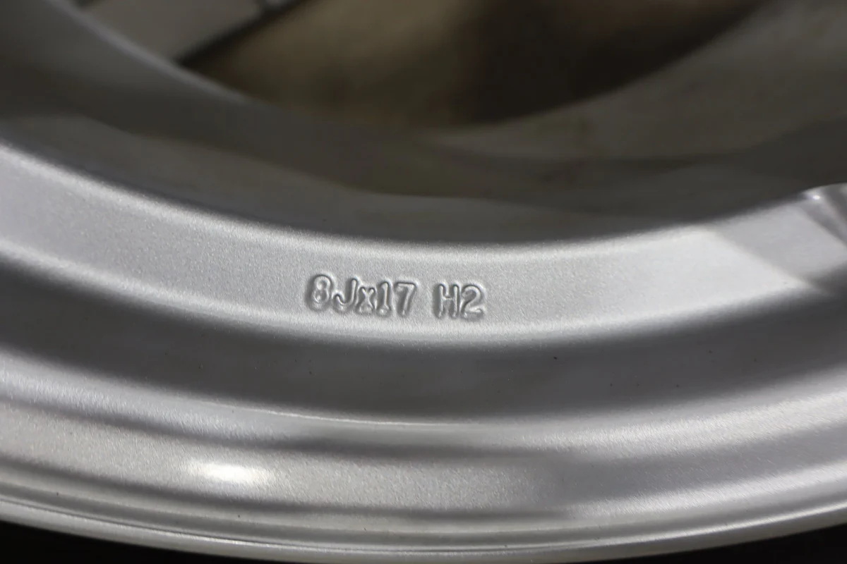 2004-2006 Lexus LS430 F30- MSW 5 Spoke Aftermarket 17x8 Wheel & Tire Set - Image 4