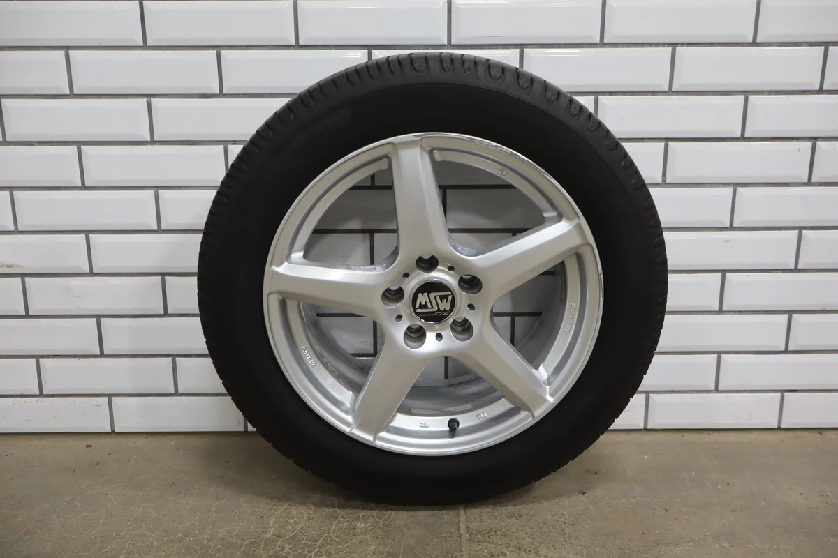 2004-2006 Lexus LS430 F30- MSW 5 Spoke Aftermarket 17x8 Wheel & Tire Set - Image 5