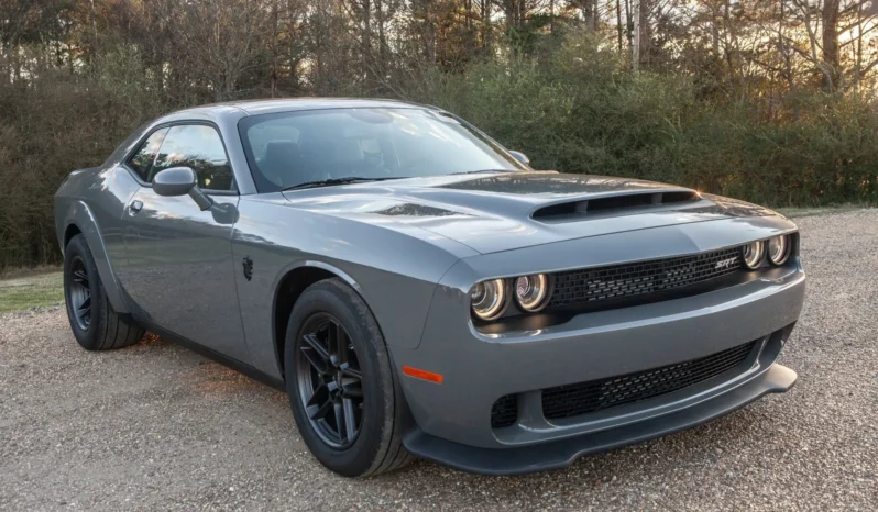 
								162-Mile 2023 Dodge Challenger SRT Demon 170 full									