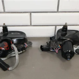 92-95 Dodge Viper RT/10 OEM Front Wiper Motors Pair 4708171 4643065 Tested