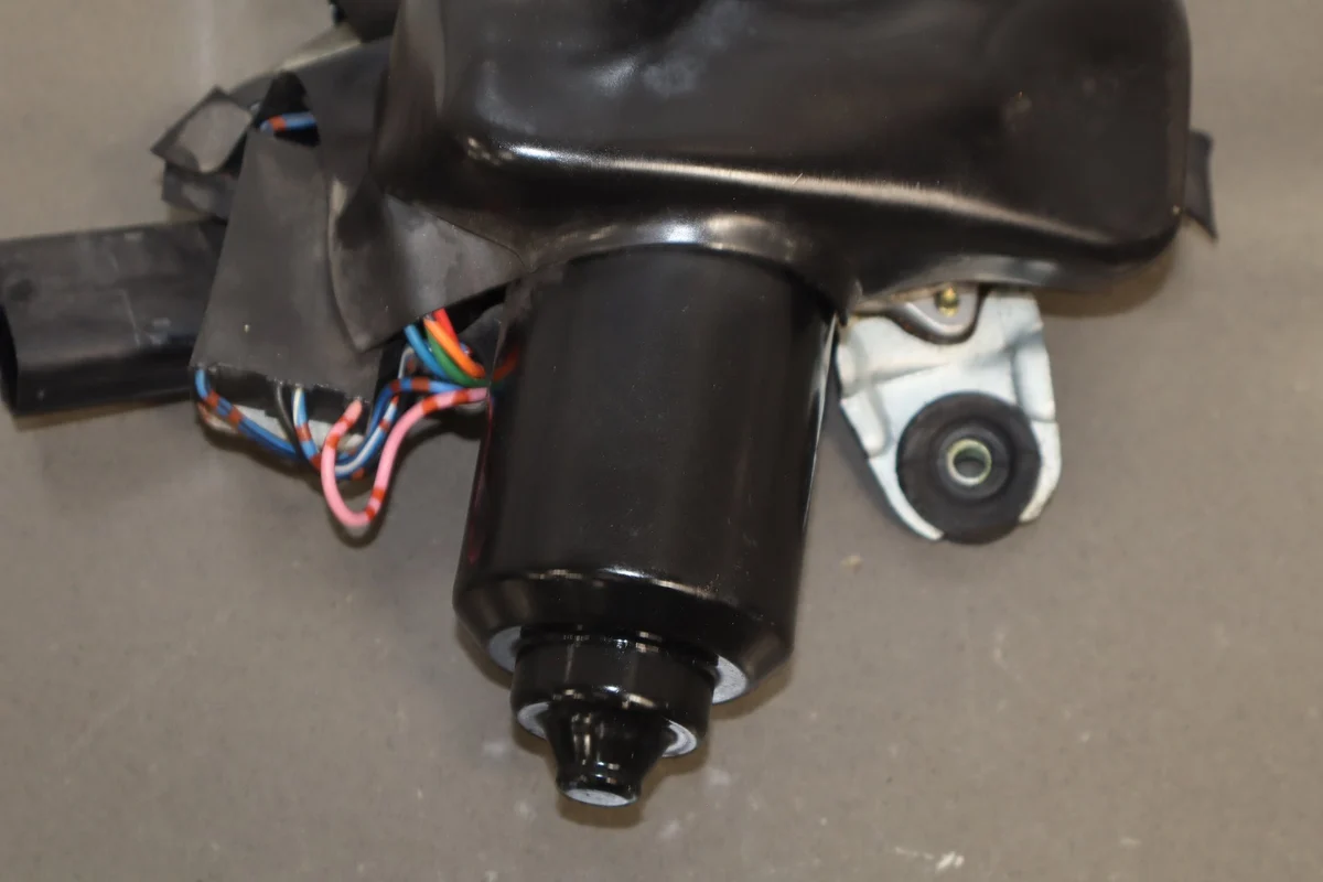 92-95 Dodge Viper RT/10 OEM Front Wiper Motors Pair 4708171 4643065 Tested - Image 8