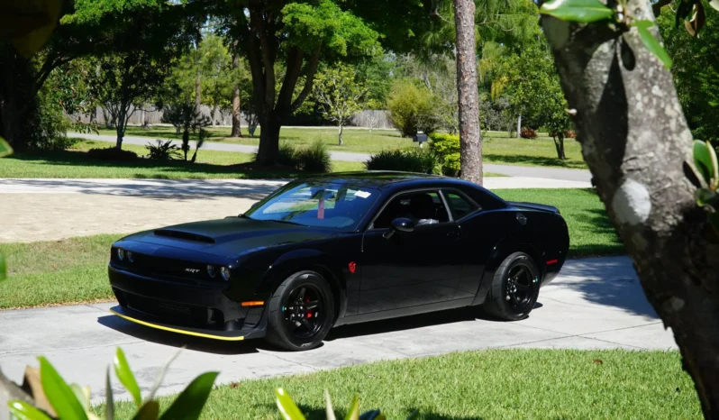 
								11-Mile 2018 Dodge Challenger SRT Demon full									