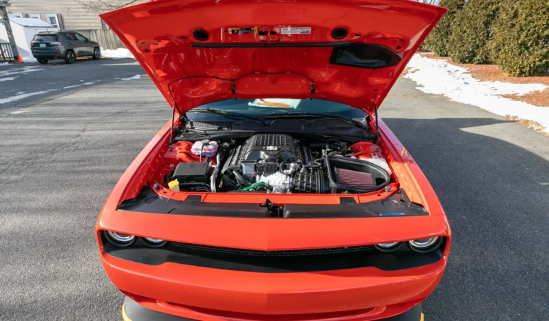 
								73-Mile 2023 Dodge Challenger SRT Demon 170 full									