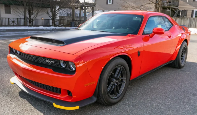 
								73-Mile 2023 Dodge Challenger SRT Demon 170 full									