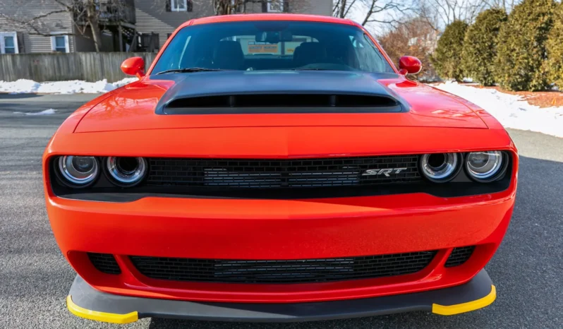 
								73-Mile 2023 Dodge Challenger SRT Demon 170 full									
