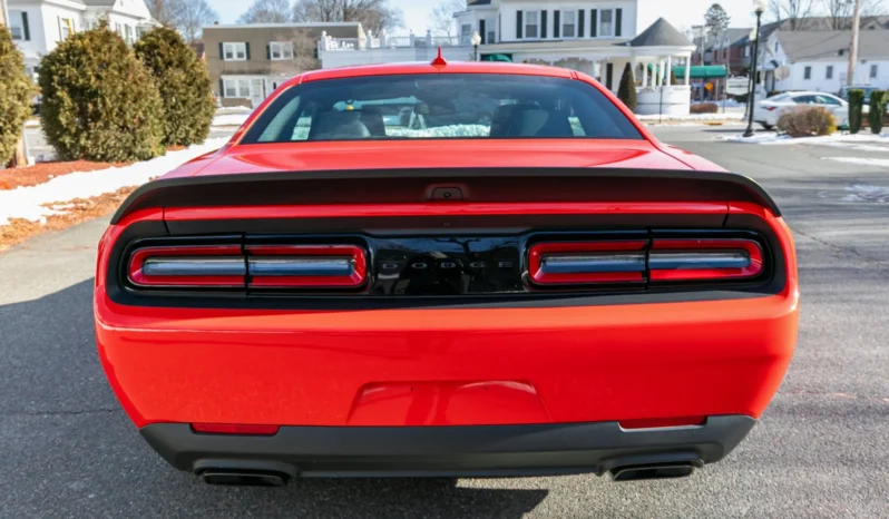
								73-Mile 2023 Dodge Challenger SRT Demon 170 full									