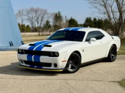 
										445-Mile 2021 Dodge Challenger SRT Super Stock full									