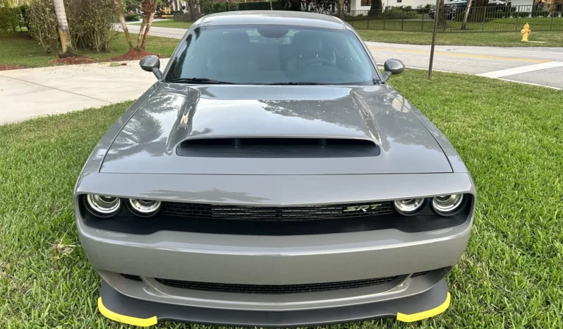 
								71-Mile 2023 Dodge Challenger SRT Demon 170 full									
