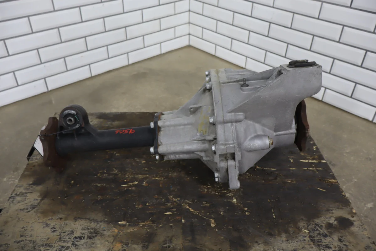 2003-2007 Hummer H2 Carrier Assembly 25819234 184336 Miles - Image 8