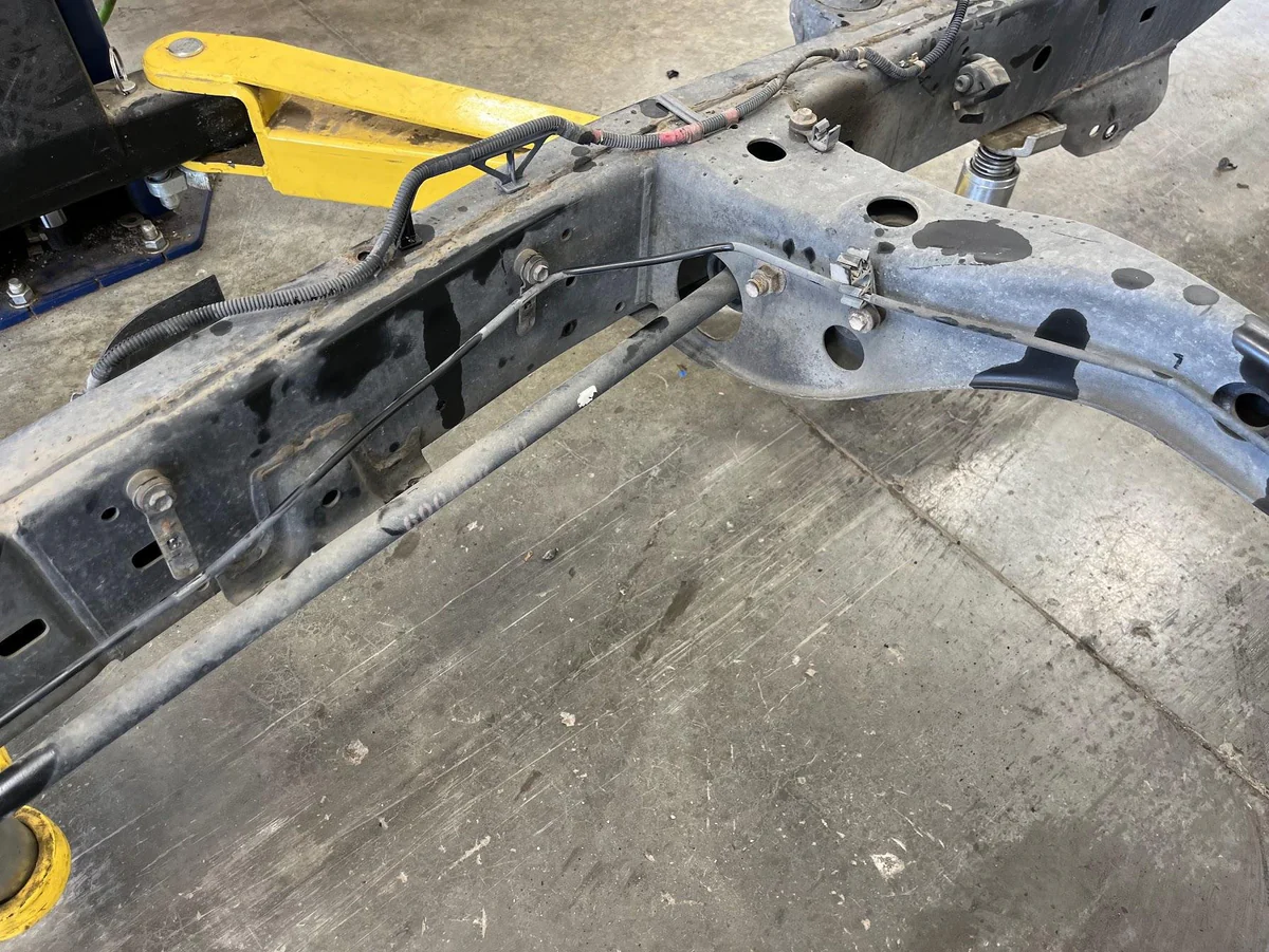 2003-04/2005 Lexus LX470 Full Frame *Surface Rust/Light Weathering* - Image 5