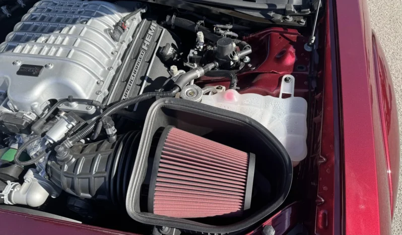 
								674-Mile 2023 Dodge Challenger SRT Super Stock full									