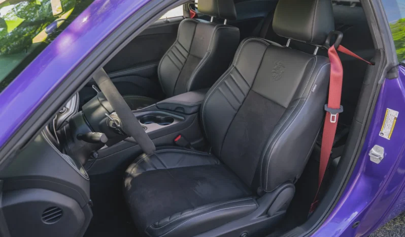 
								102-Mile 2023 Dodge Challenger SRT Demon 170 full									