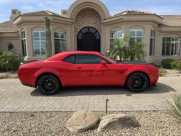 
										2,300-Mile 2018 Dodge Challenger SRT Demon full									