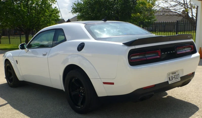 
								1,800-Mile 2018 Dodge Challenger SRT Demon full									